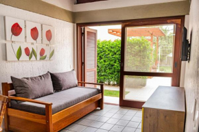 Jurerê a 360m da Praia, Apartamento duplex térreo 03